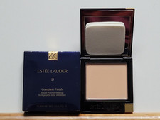 Estee Lauder 01 GENTLE BEIGE Complete Finish Instant Powder Makeup 0.50 oz.