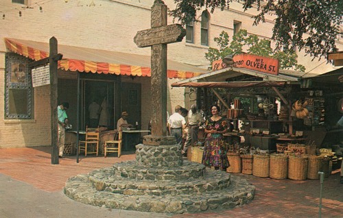 10089 Postcard: Olvera Street, Los Angeles - Picture 1 of 2