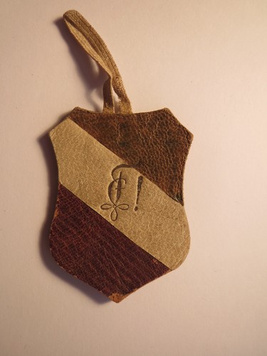 Corps Franconia München - Leder-Schild mit Zirkel / Studentika