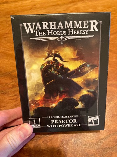 warhammer horus heresy legiones astartes praetor mit poweraxt - Bild 2 von 3