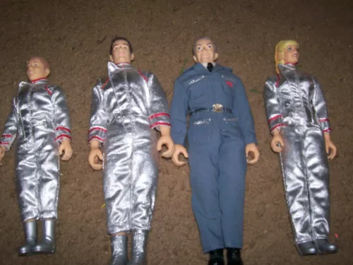 LOST IN SPACE FIGURES