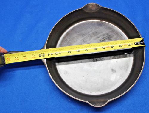 Vintage Griswold Erie PA #10 Cast Iron Skillet 716C Pour Spouts Small Block Logo - Picture 18 of 20