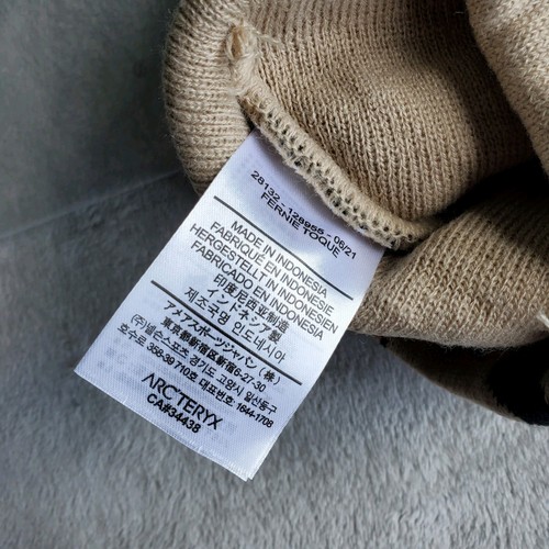 Arcteryx Knit Grotto Beanie New With Tags Beige AOP Fernie Toque CA#34438 - Picture 4 of 5