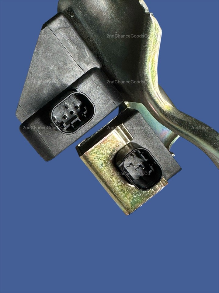 01-03 TOYOTA SEQUOIA Yaw Rate Speed Traction Control Sensor VSC 89180 ...