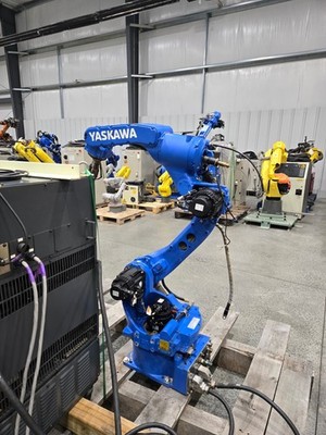 Yaskawa Motoman MA1440 Welding Robot With DX200 Controller