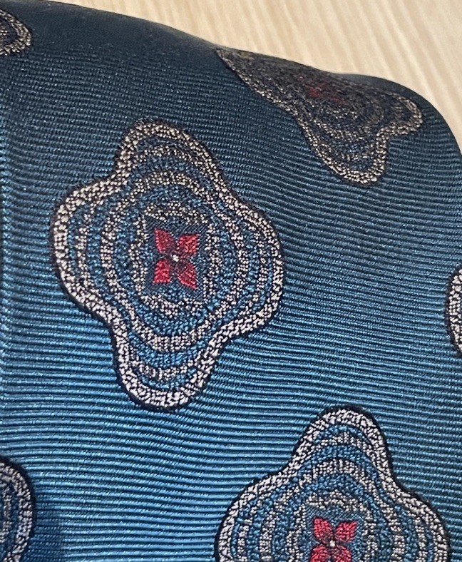 Picture 2 of 5