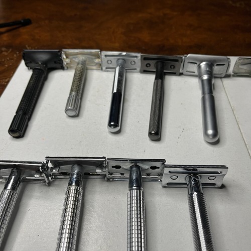 Lot of Safety Razors Various Brands Gillette, Manscapesd, Van Der hagen, etc.. - Picture 3 of 9