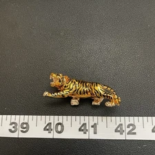 Tiger Pin LSU Auburn Clemson Memphis Fashion Gold Tone Bengal Tiger Lapel New