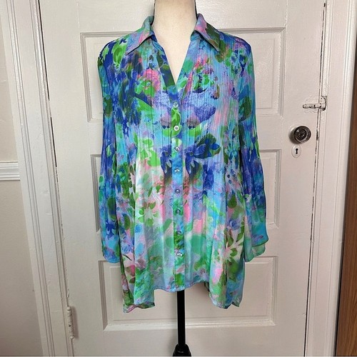 Sunny Leigh Front Button Down Collared Shirt Micro Pleats Hanky Sleeve Whimsical - Picture 5 of 16