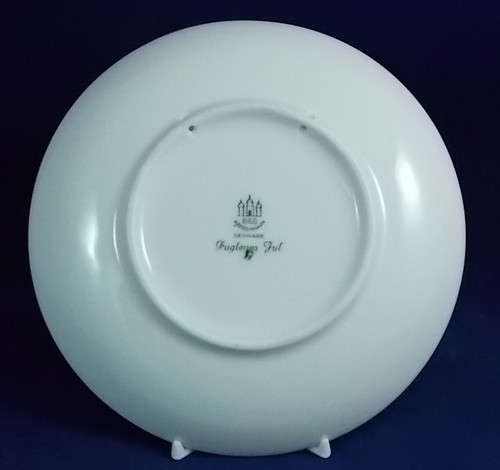 Bing and Grondahl 1967 Annual Christmas Plate No Box No Cert Sharing the Joy - Picture 3 of 4