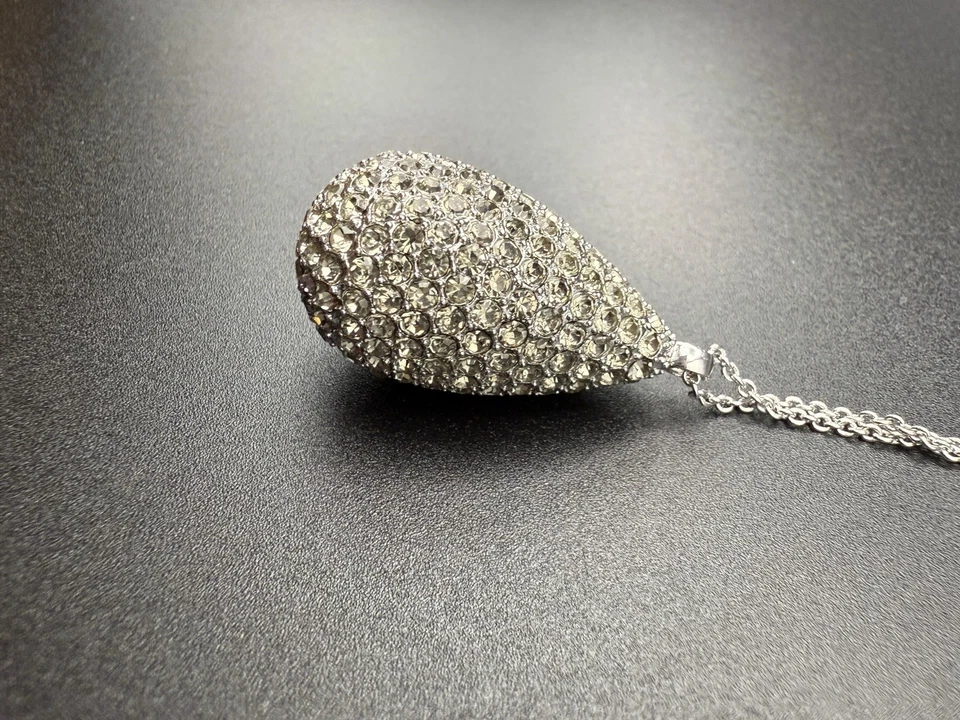 "Collar colgante Ann Taylor 35,5"" largo plata pavé lágrima cristal declaración" Foto 4 de 4