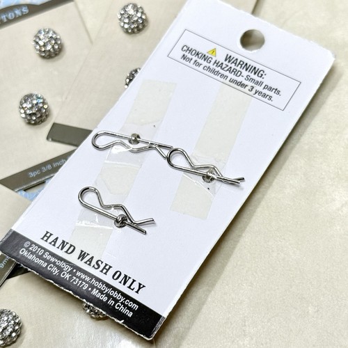 Sewology Pave Buttons for Sewing Crafts - Clear Rhinestone - 9mm, 15 Pieces - Picture 3 of 4
