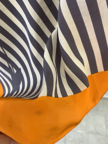 Gianni Versace Scarf 100%Silk 33x32” Orange Navy Striped Floral Print Stained#A7 - Picture 8 of 9