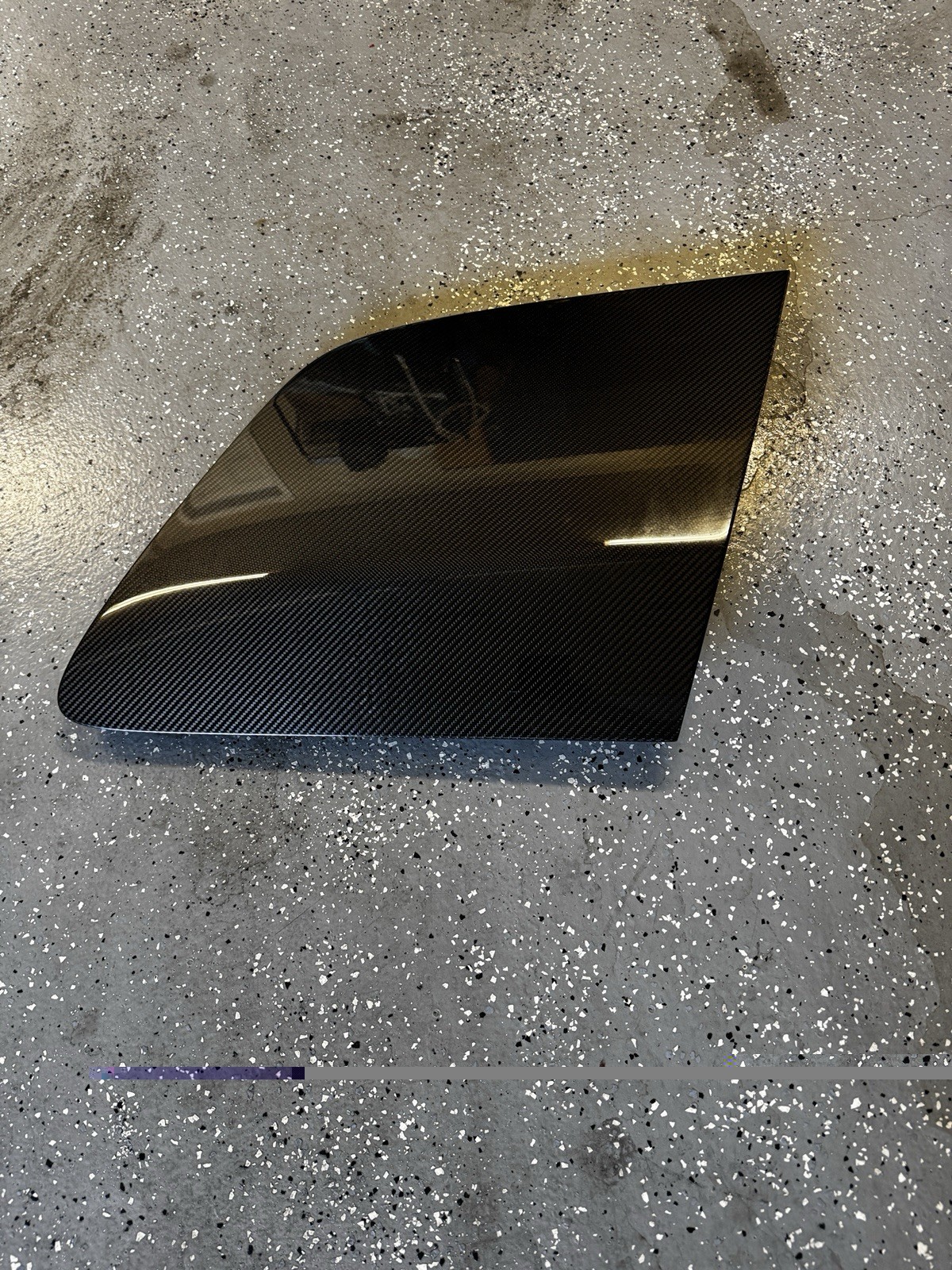 Pre-owned 2017 Audi R8 V10 Plus Coupe Lower Carbon Side Blade Panel Driver Side