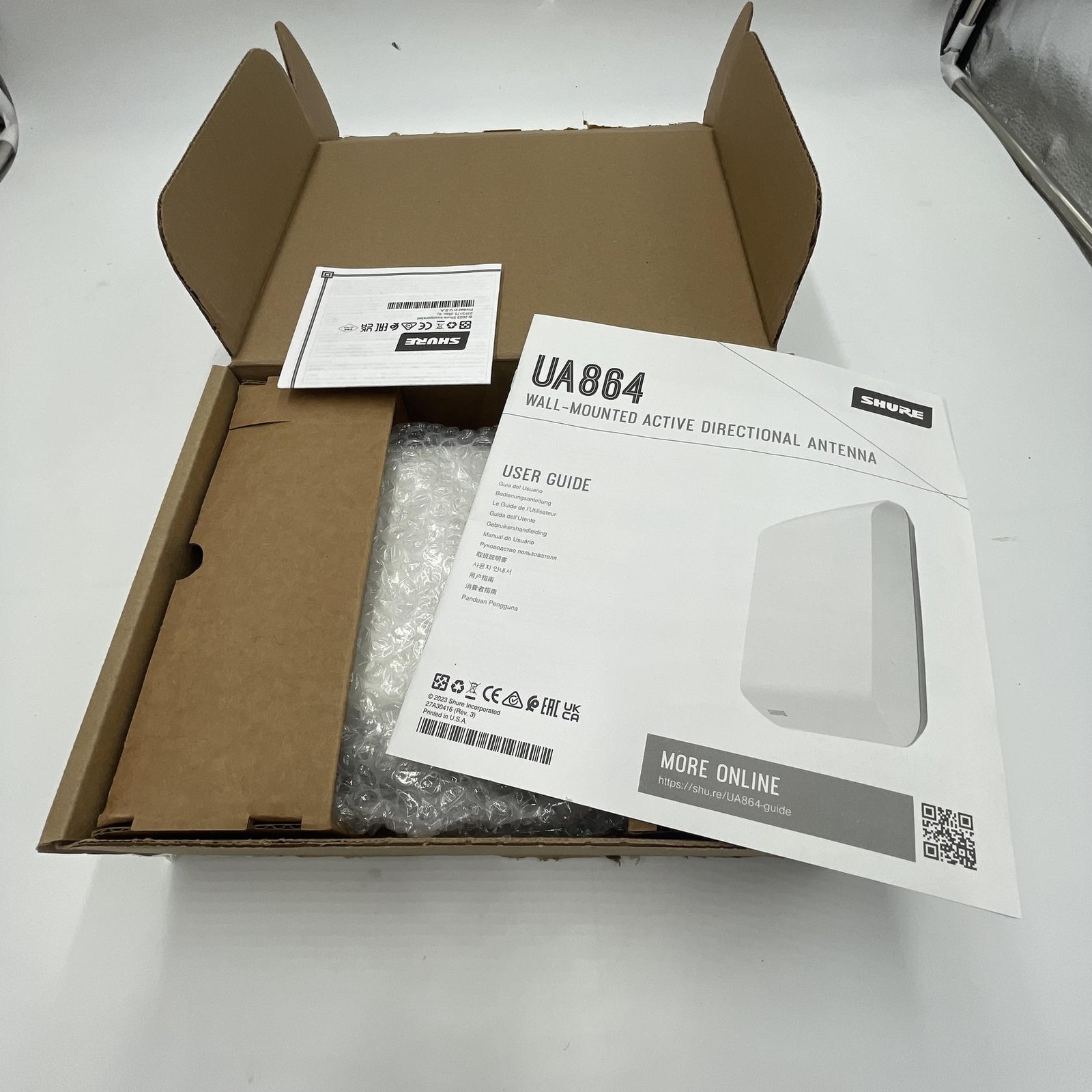 Shure UA864US Wall-Mounted Wideband Antenna