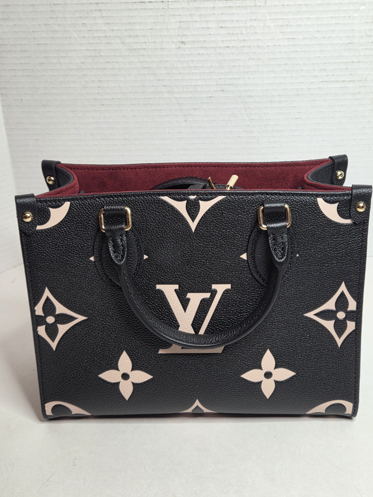 Genuine Louis Vuitton OnTheGo PM Bicolor Monogram Black/Beige Hand Bag New