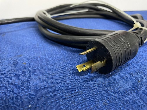 APC AP9564 Power Distribution Panel Basic Rack PDU - Picture 5 of 9