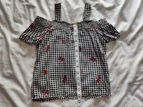 White Fawn Checkered Top Cold Shoulder Flowers Medium M - Picture 4 of 4