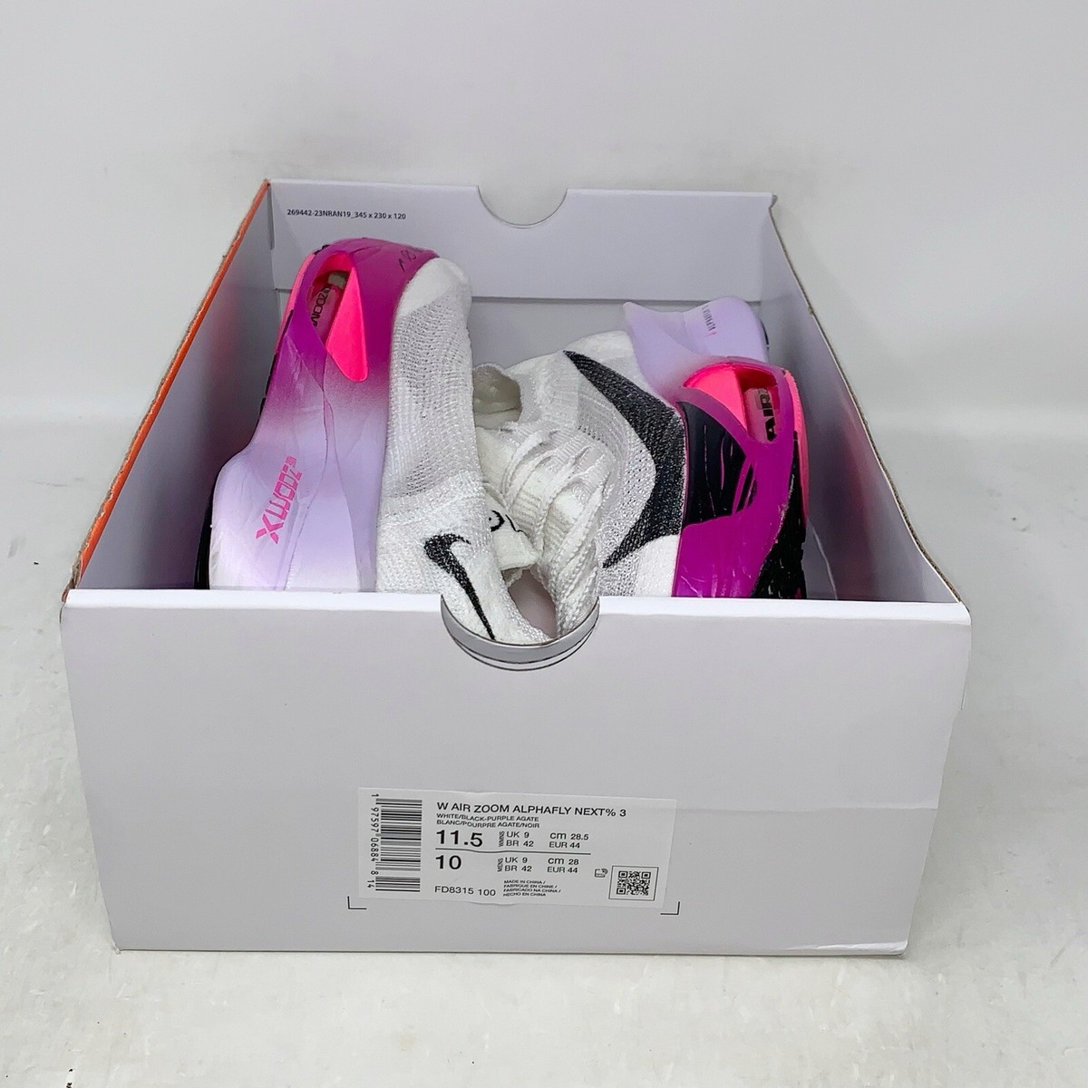 Nike Air Zoom Alphafly 3/ホワイト×パープル25.5 Amazon.com | Women's Alphafly 3 (100 - White/Black-Purple