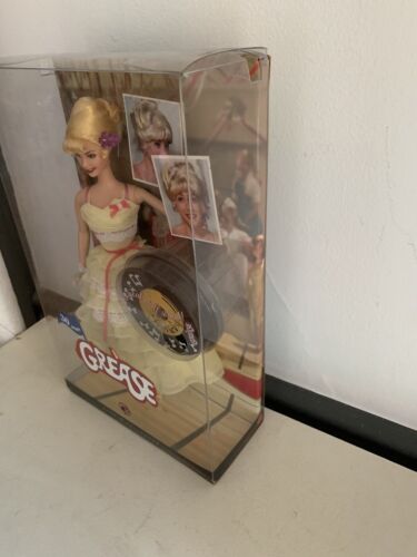 Grease Frenchy Barbie Doll Dance Off Pink Label 2008 Mattel M3256 NRFB - Picture 2 of 4