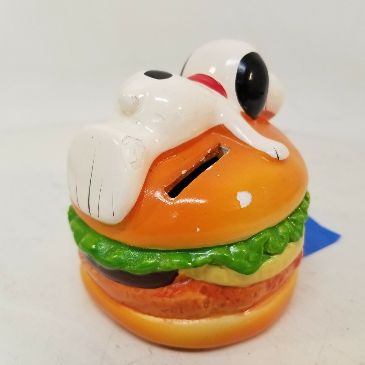 Vintage Peanuts Snoopy Hamburger Ceramic Determined Coin Vintage Peanuts Snoopy Hamburger Ceramic Determined Coin