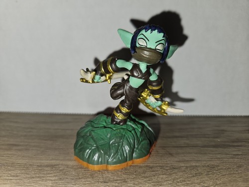 Stealth Elf Activision 2012 Toy Figure Video Game Skylanders Spyros Adventure - Picture 2 of 4