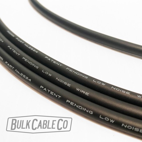 2.5 FT - Mogami 2524 Guitar Cable - Switchcraft Right Angle To Straight Ends - Picture 4 of 4