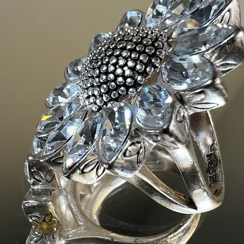 FOSSIL Brand Ring Crystal Petals Size 6.5 Daisy Sunflower GLAM - Picture 3 of 9