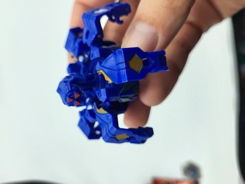 Bakugan Battle Brawlers Aquos Blue New Vestroia Dynamo Trap Figure - Picture 2 of 3
