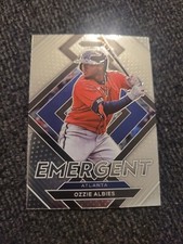 Ozzie Albies  2022 Prizm Baseball Emergent #E-3 - Atlanta Braves
