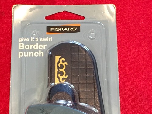 Fiskars “Give It A Swirl” Border Paper Punch for Scrapbooking~New - Picture 4 of 11