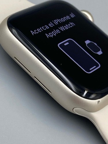 Apple Watch SE (2nd Gen) GPS 40mm --- - Photo 5 sur 9