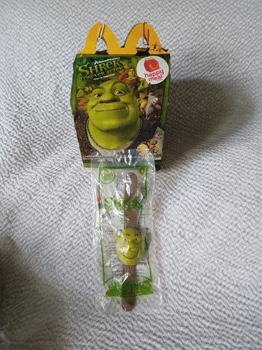 Shrek 2009 Original McDonald's Happy Meal Box With 4 toys and a Watch. - Picture 10 of 11