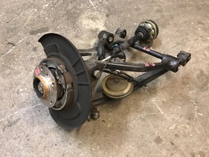 06 Bentely Arnage Passenger Right Rear Suspension Spindle Axle Hub Control Arm Ebay