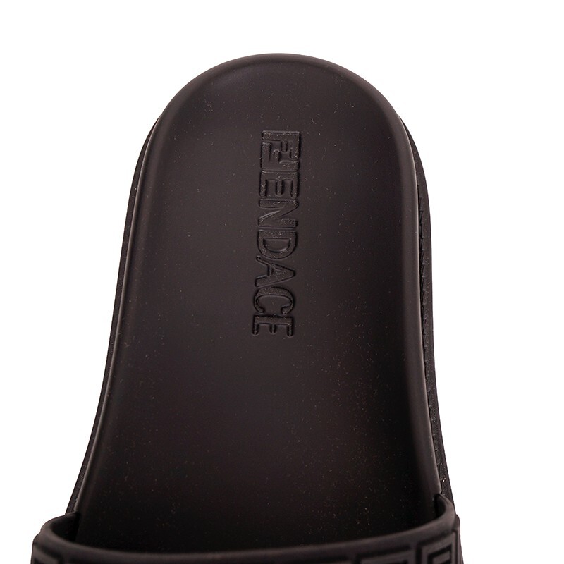 37 NEW $520 VERSACE X FENDI FENDACE Woman's Black Pool