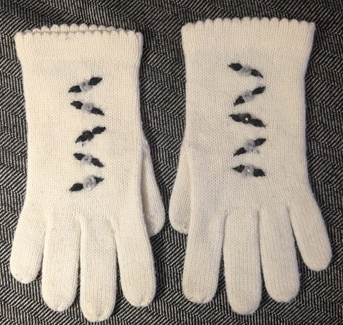 Vtg  1950's Embroidered Classic Gloves Short Womens Size S Wool Blend - Picture 1 of 4