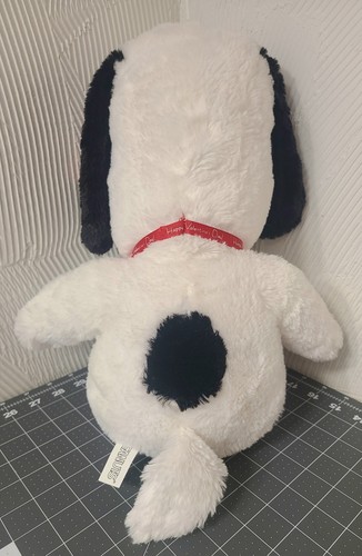 Peanuts Snoopy Dog Plush Toy 19" Happy Valentines Day Embroidered Eyes 2021 - Picture 3 of 13