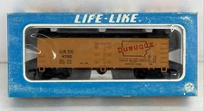 HO Scale "Dubuque URTX" 40’ Freight Train  #4750. Free Shipping
