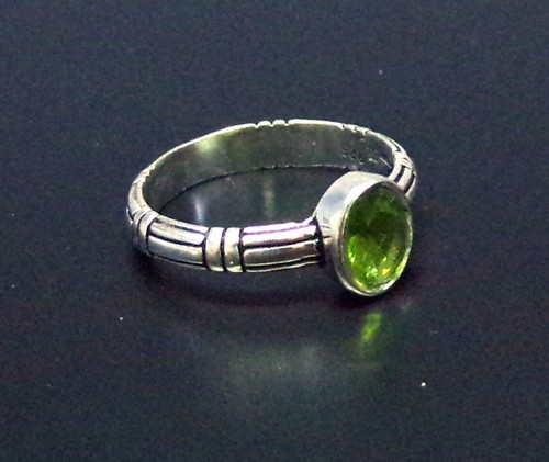 Handmade 925 Sterling Silver Bamboo Style Oval Faceted Peridot Stone Ring Size P - Picture 9 of 12