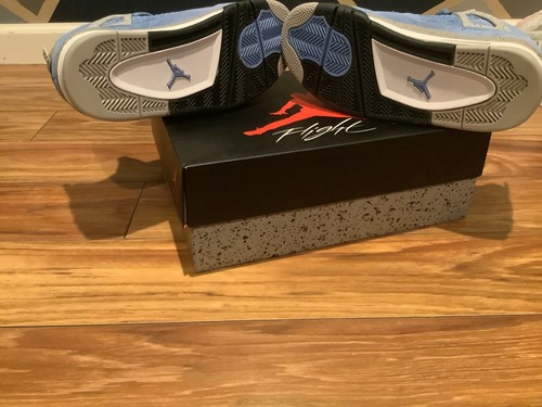 Taglia USA 6,5 - Jordan 4 Retro Nero Tech Grigio University Blu Bianco 2021 - Foto 7 di 7