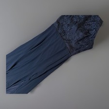 NWT Lulus Navy Blue Maxi Dress With Embroidered Top Women’s Small