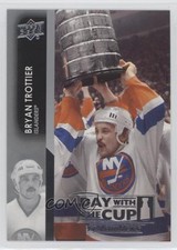 2021 Upper Deck Series 1 Day with the Cup Flashbacks Bryan Trottier #DCF-8 HOF