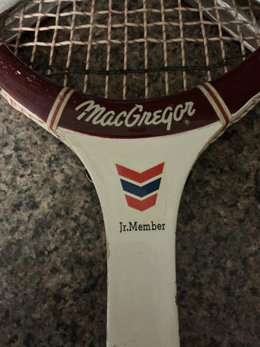 Vintage MacGregor Jr. Member Tennis Racquet w/ Dunhill Press - Picture 4 of 11