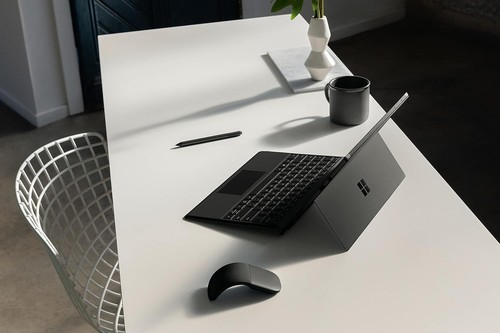 Microsoft Surface Arc Wireless Mouse - Black Single - Picture 6 of 9