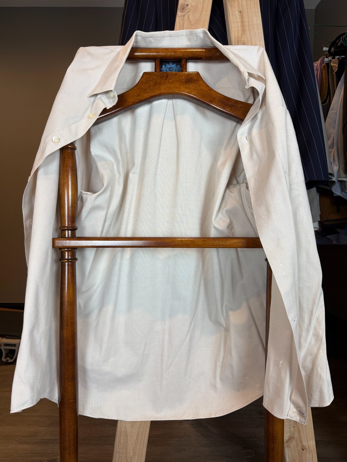 Astor & Black Custom Made Textured Light Brown Be… - image 4