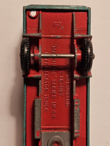 Matchbox Series #44 Refrigerator Truck - Picture 10 of 10