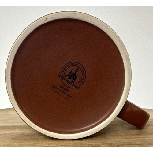 Disney Parks Beneath This Grumpy Exterior Beats the Heart of a Dashing Hero Tasse - Bild 6 von 6