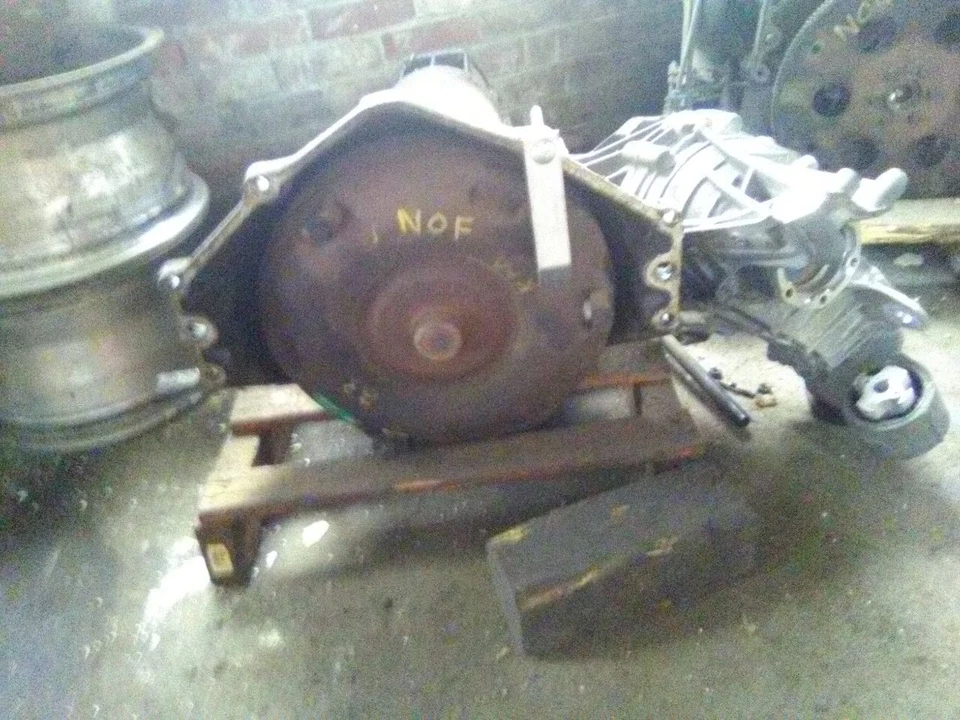 Chevrolet C30 1982 transmisión automática modelo VIN V quinto dígito Foto 2 de 4