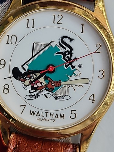 Vintage TASMANIAN DEVIL Chicago White Sox Watch Waltham WARNER BROS TAZ - Picture 2 of 7