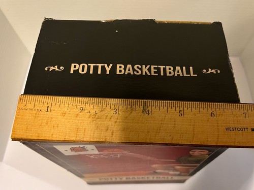 Potty Basketball Free Throw Toilet Bathroom Game Slam Dunk Miniature Gag Gift - Imagen 12 de 13